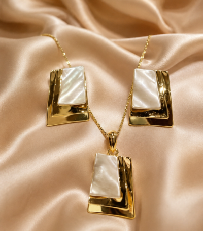 Contemporary style necklace and earring set